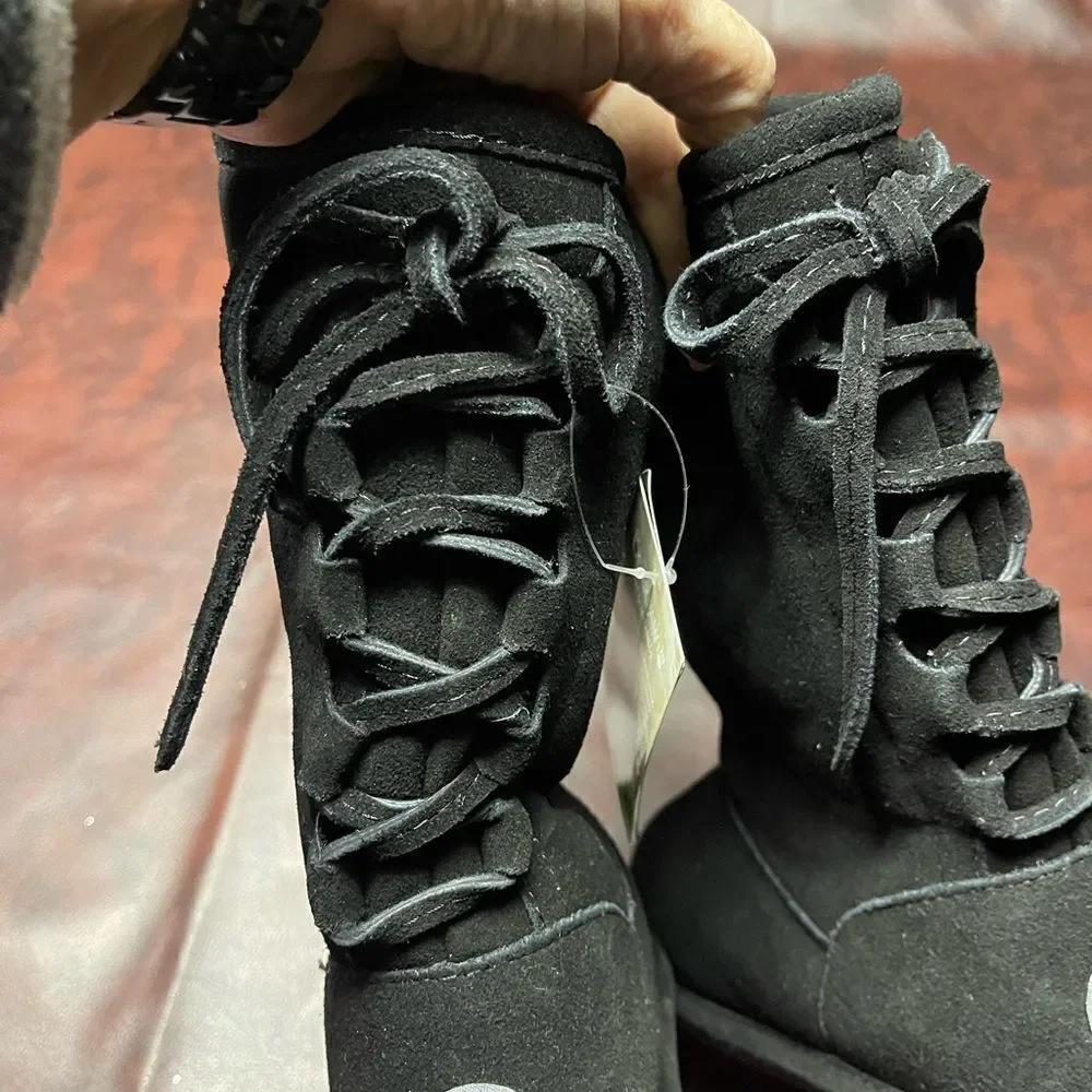 Bearpaw new with tags black boots‎ lace up back, size 2